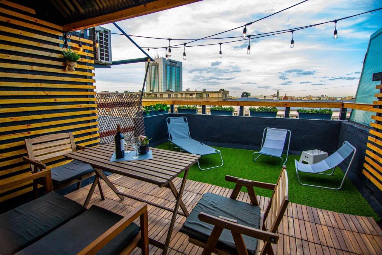 Apartment With Panoramic Terrace In City Center Bukurešť Exteriér fotografie